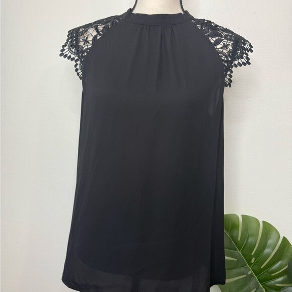 Elegant Black Lace Sleeve Women's Top - Picture 2 of 5